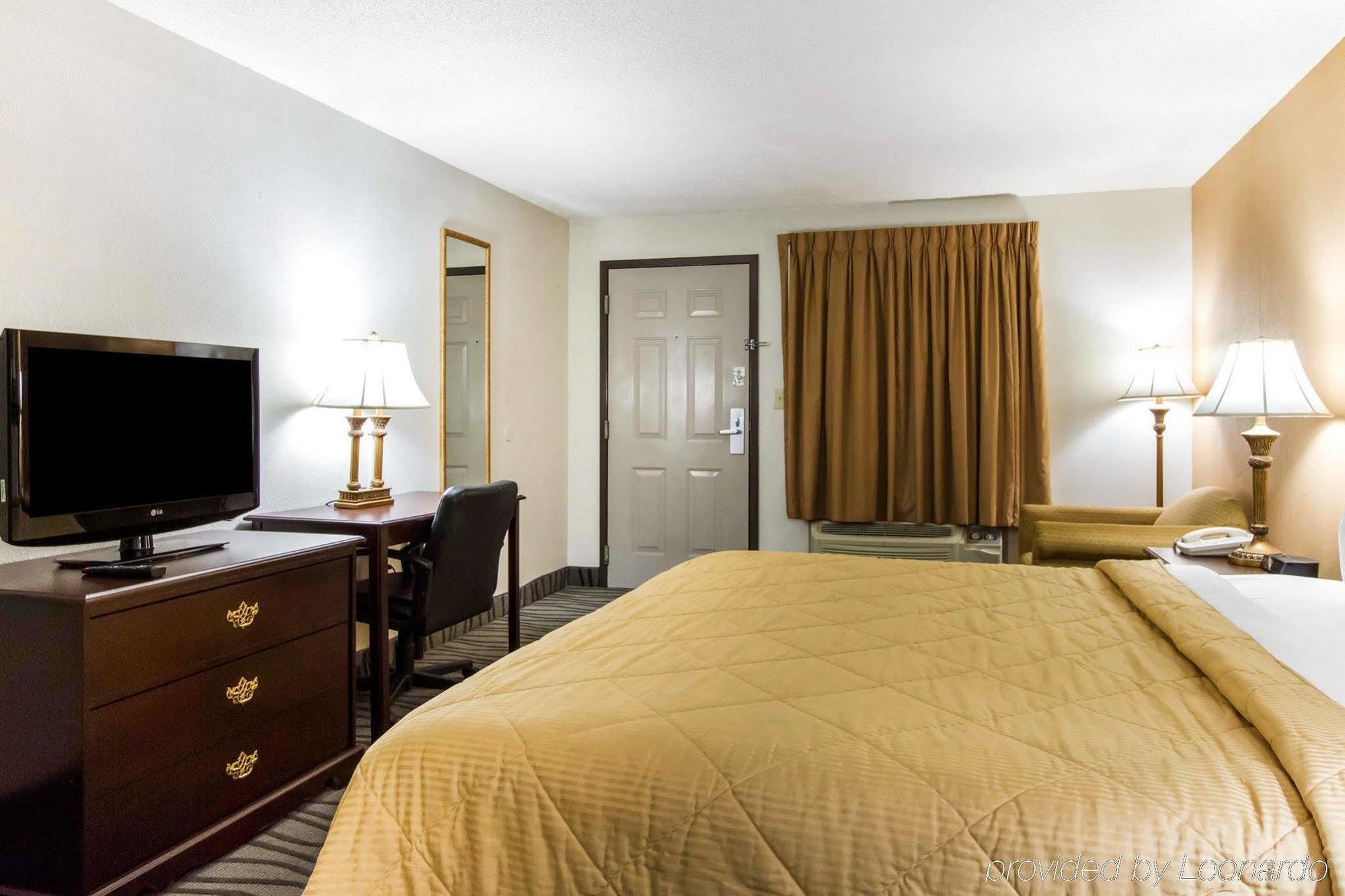 Executive And Hotel Enterprise